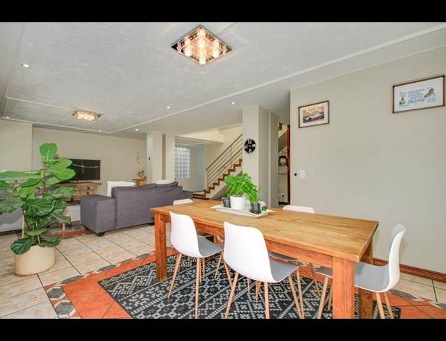 3 BEDROOM PROPERTY TO RENT IN DAINFERN GOLF ESTATE